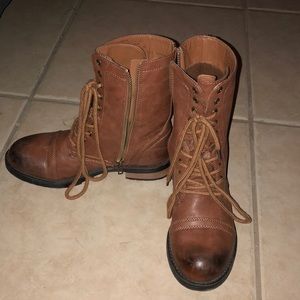 💝💝 Brown combat boots